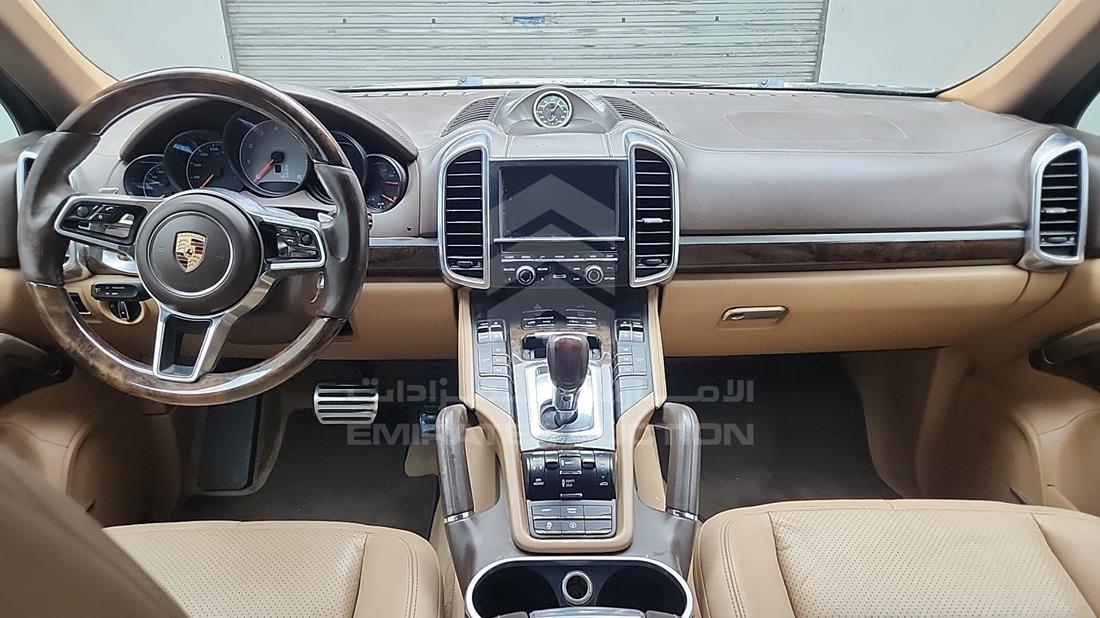 2016 Porsche Cayenne — Full Dashboard View — Photo 14