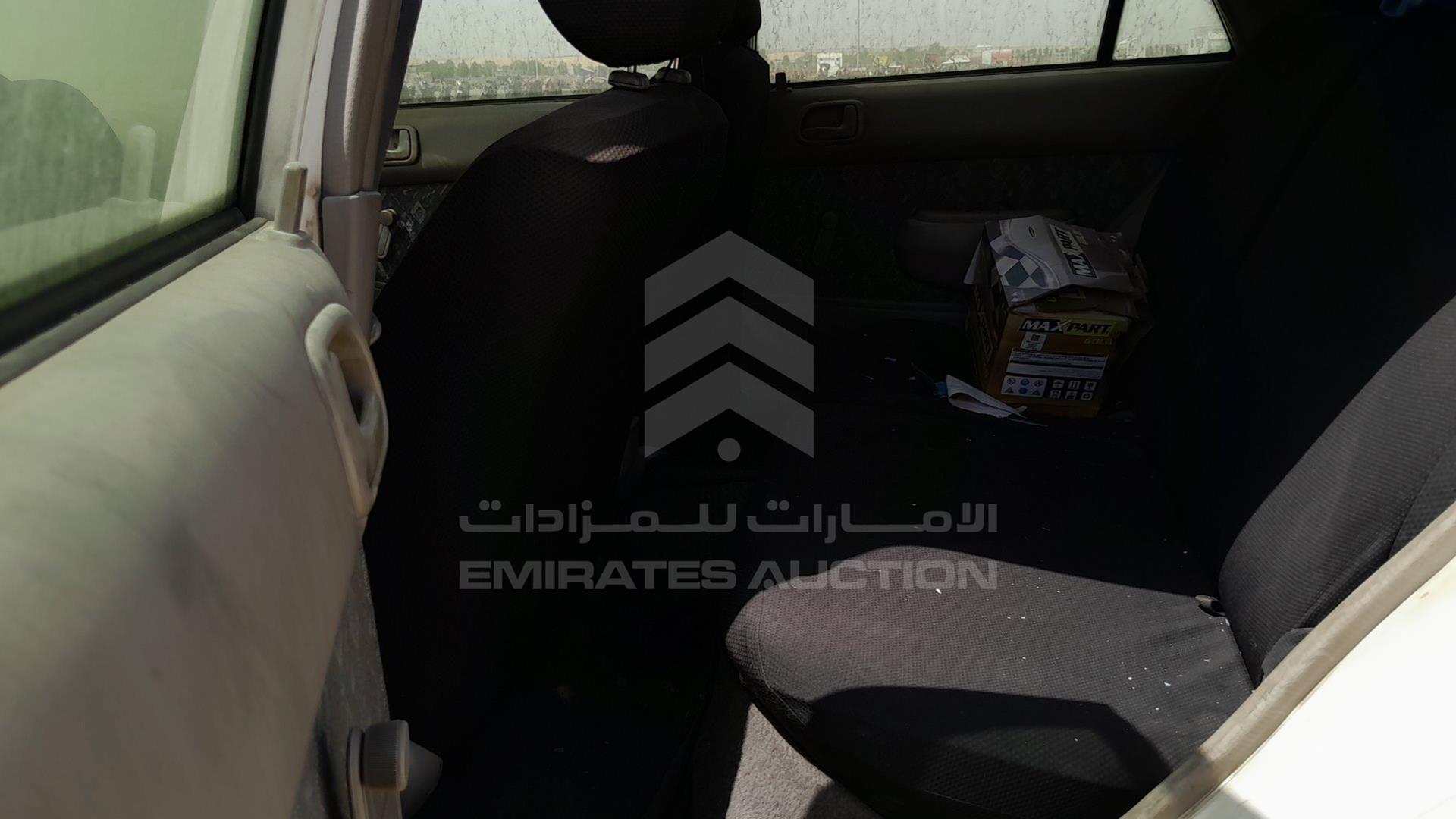 1998 TOYOTA COROLLA VIN: JTB72EEB0W4000948