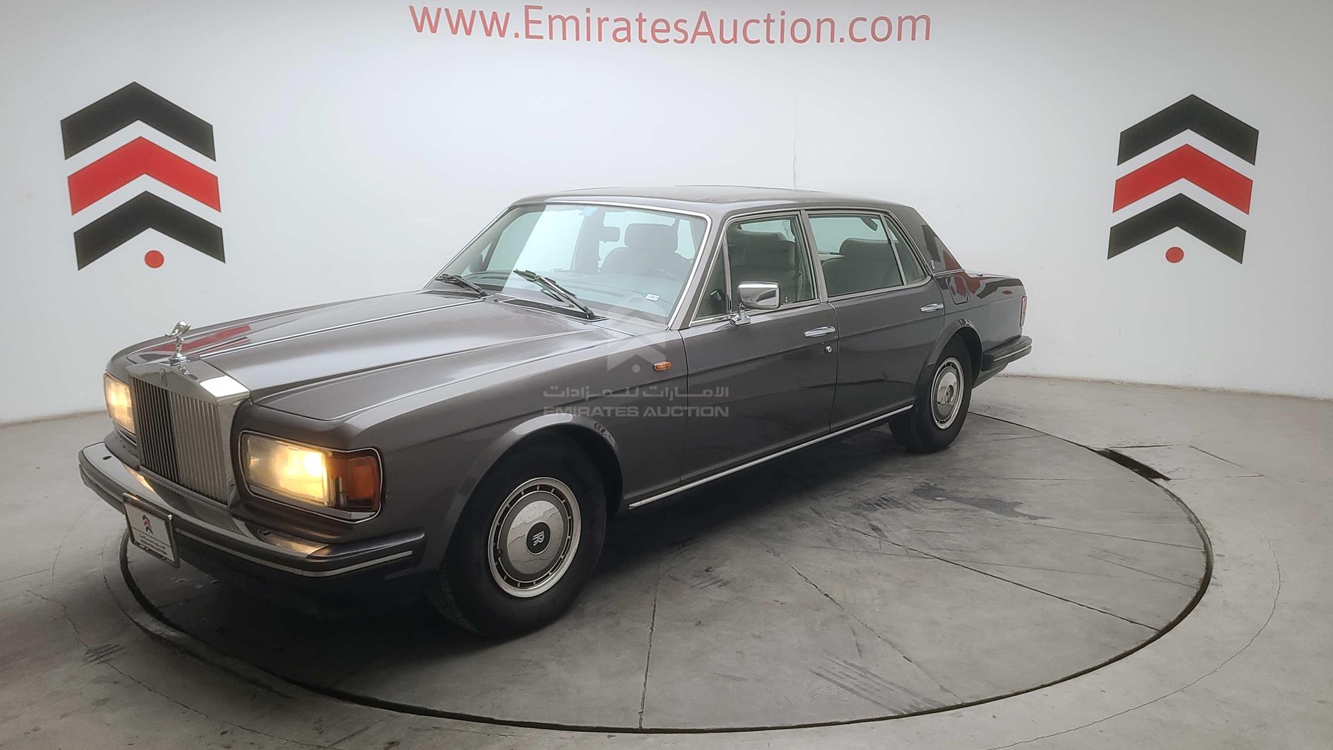 1990 ROLLS-ROYCE SILVER SPUR VIN: SCAZN02A2LCX32977