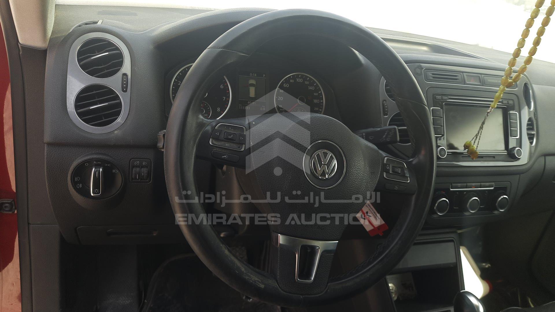 2012 VOLKSWAGEN TIGUAN VIN: WVGCE15NXCW045677