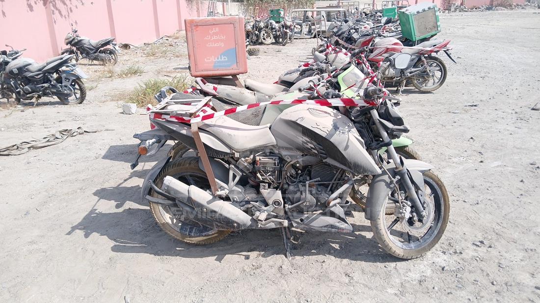 5 Motorbikes — Rear Right Angle — Photo 12
