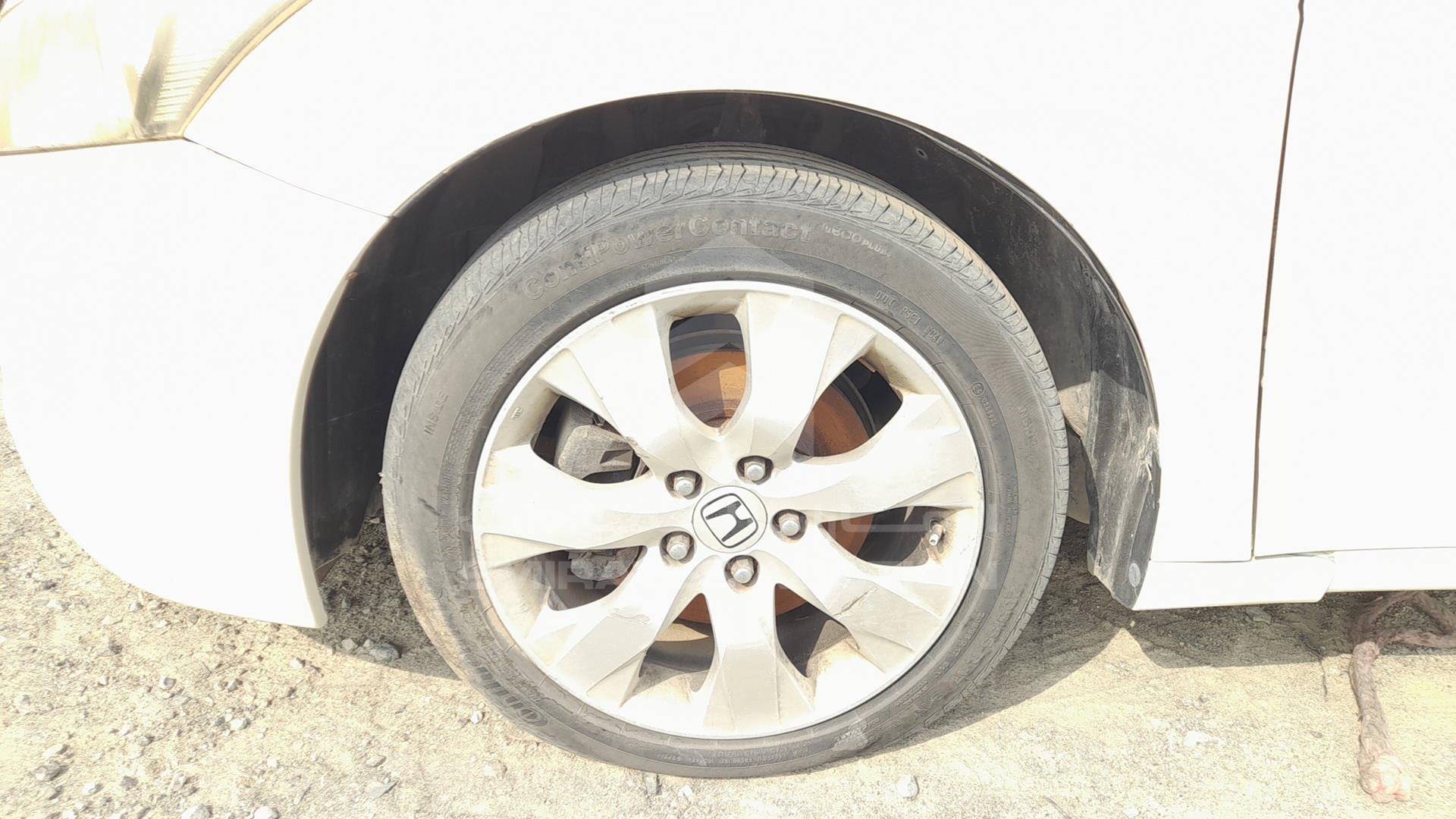 2008 HONDA ACCORD VIN: JHMCP26768C423165