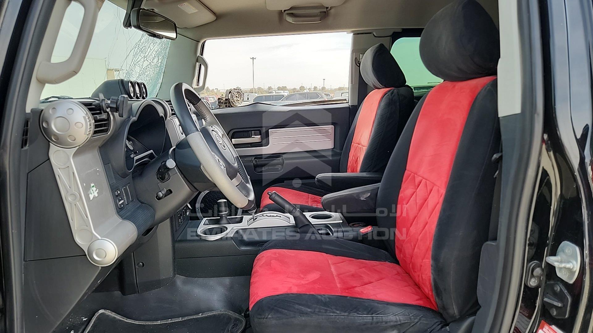 2012 TOYOTA FJ CRUISER VIN: JTEBU11F5CK125988