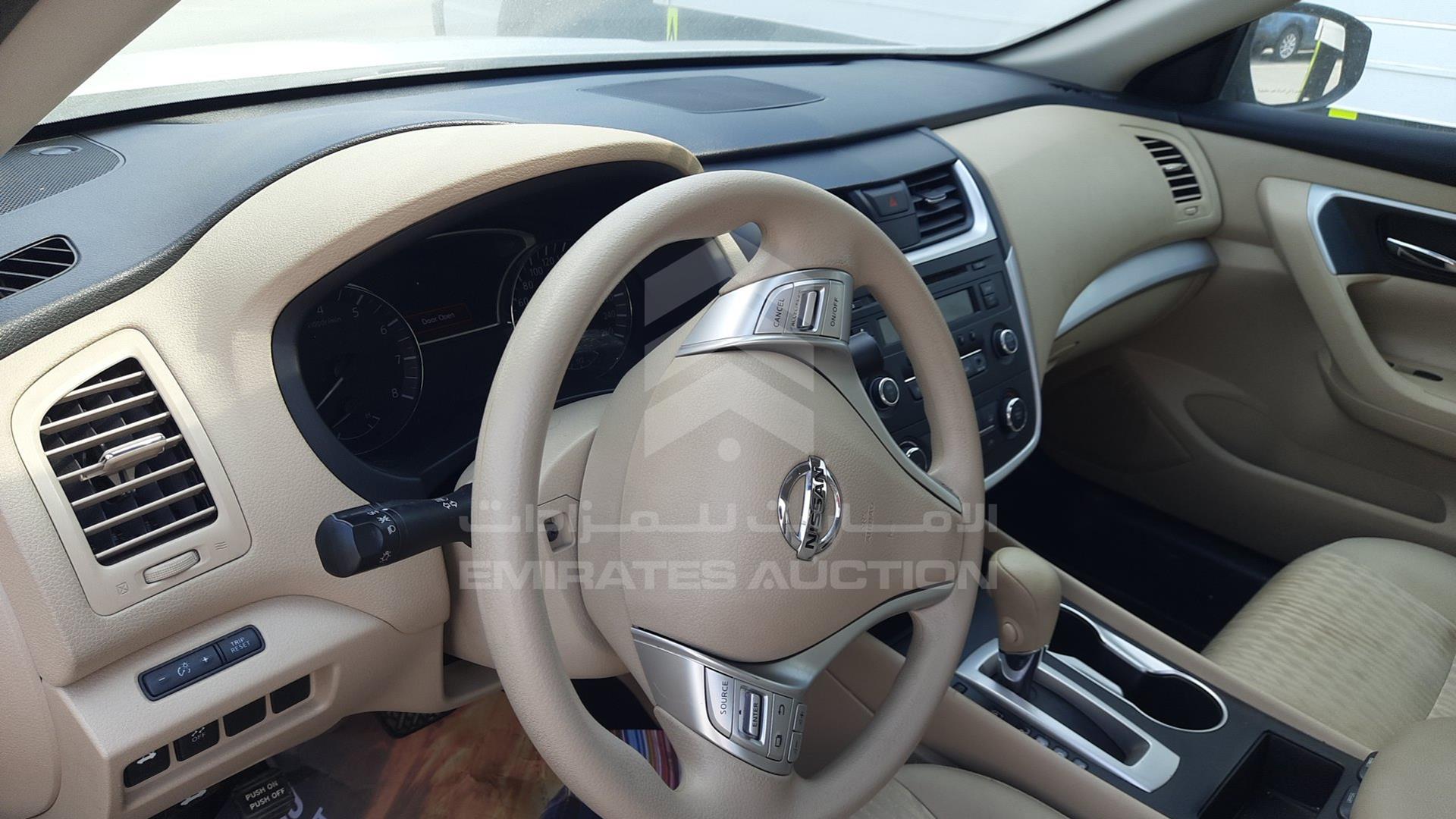 2018 NISSAN ALTIMA VIN: 1N4AL3A9XJC276105