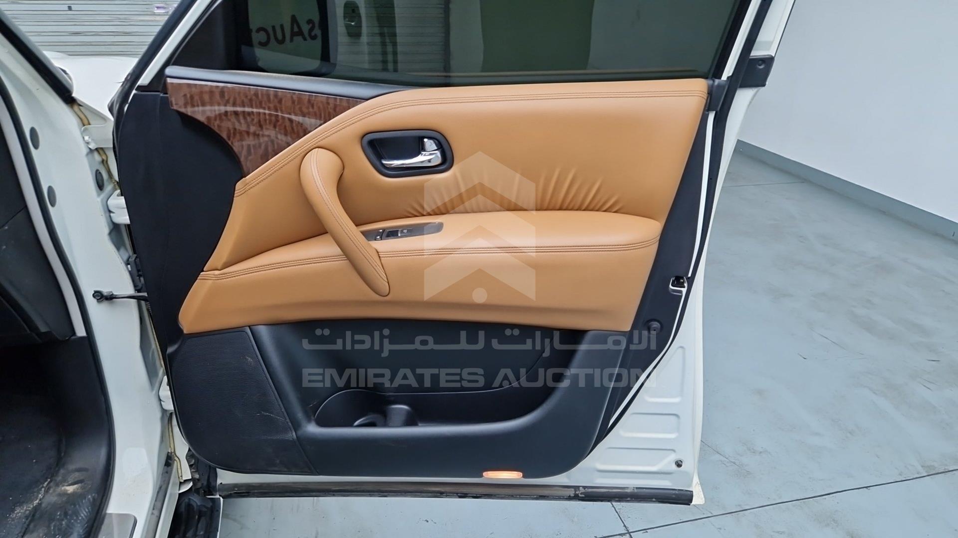 2018 NISSAN PATROL VIN: JN8AY2NY7J9353070