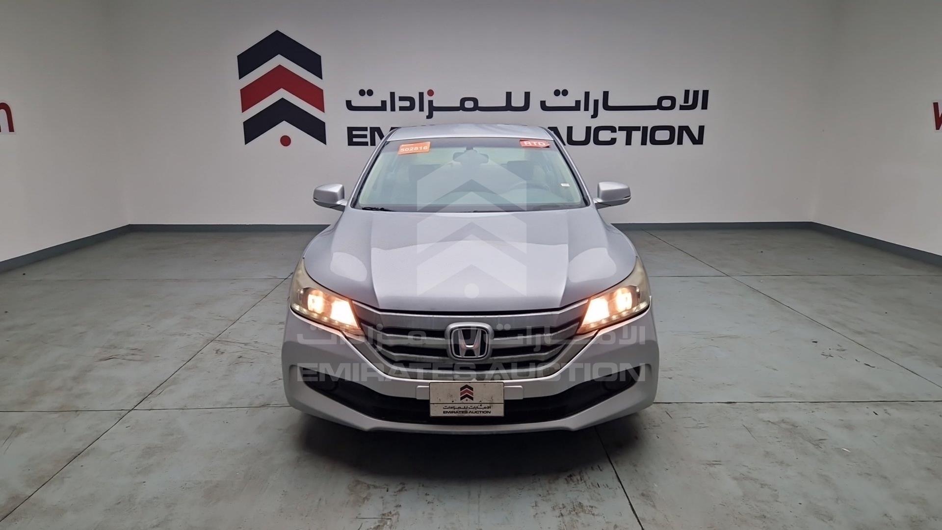 2015 HONDA ACCORD VIN: LUCCR2627F3414824