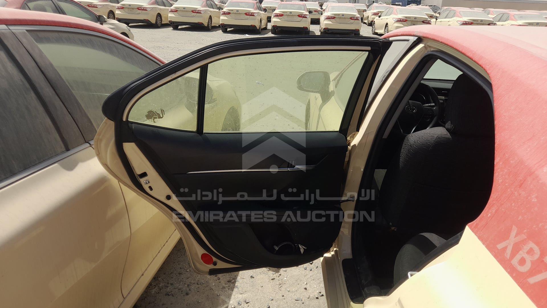 2019 TOYOTA CAMRY VIN: JTNB29HK5K3042173