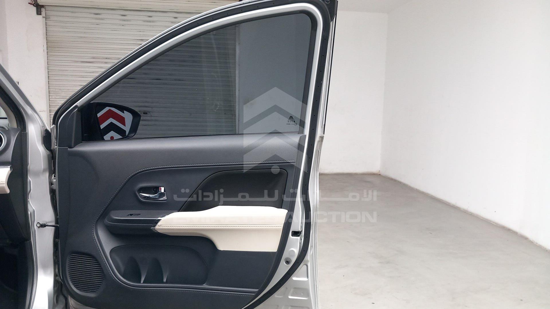 2019 TOYOTA RUSH VIN: MHKEF8BF4KK001301