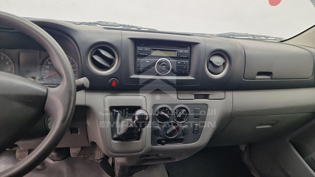 2015 Nissan Urvan — Entertainment Systems & Camera Monitor & Navigation — Photo 11