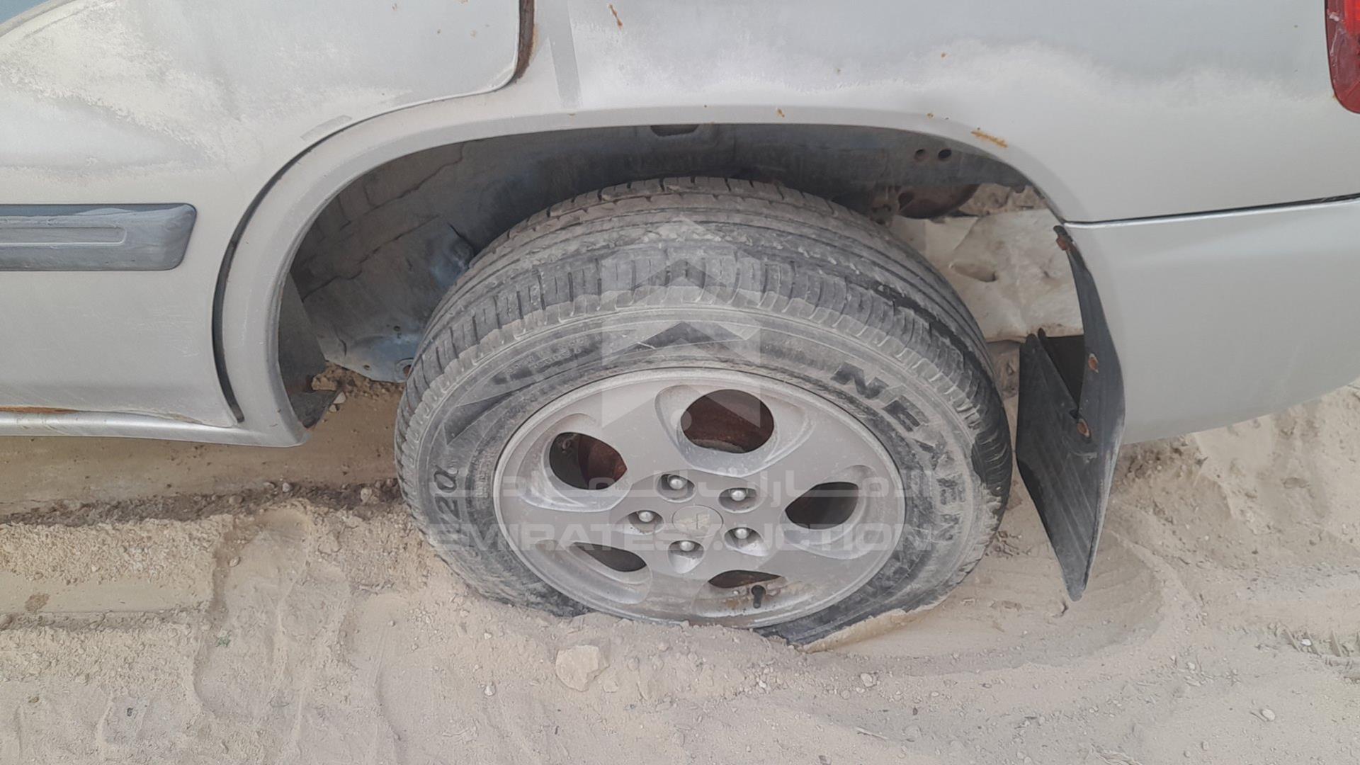 2003 MITSUBISHI PAJERO VIN: JMYLRH77W3Z704284
