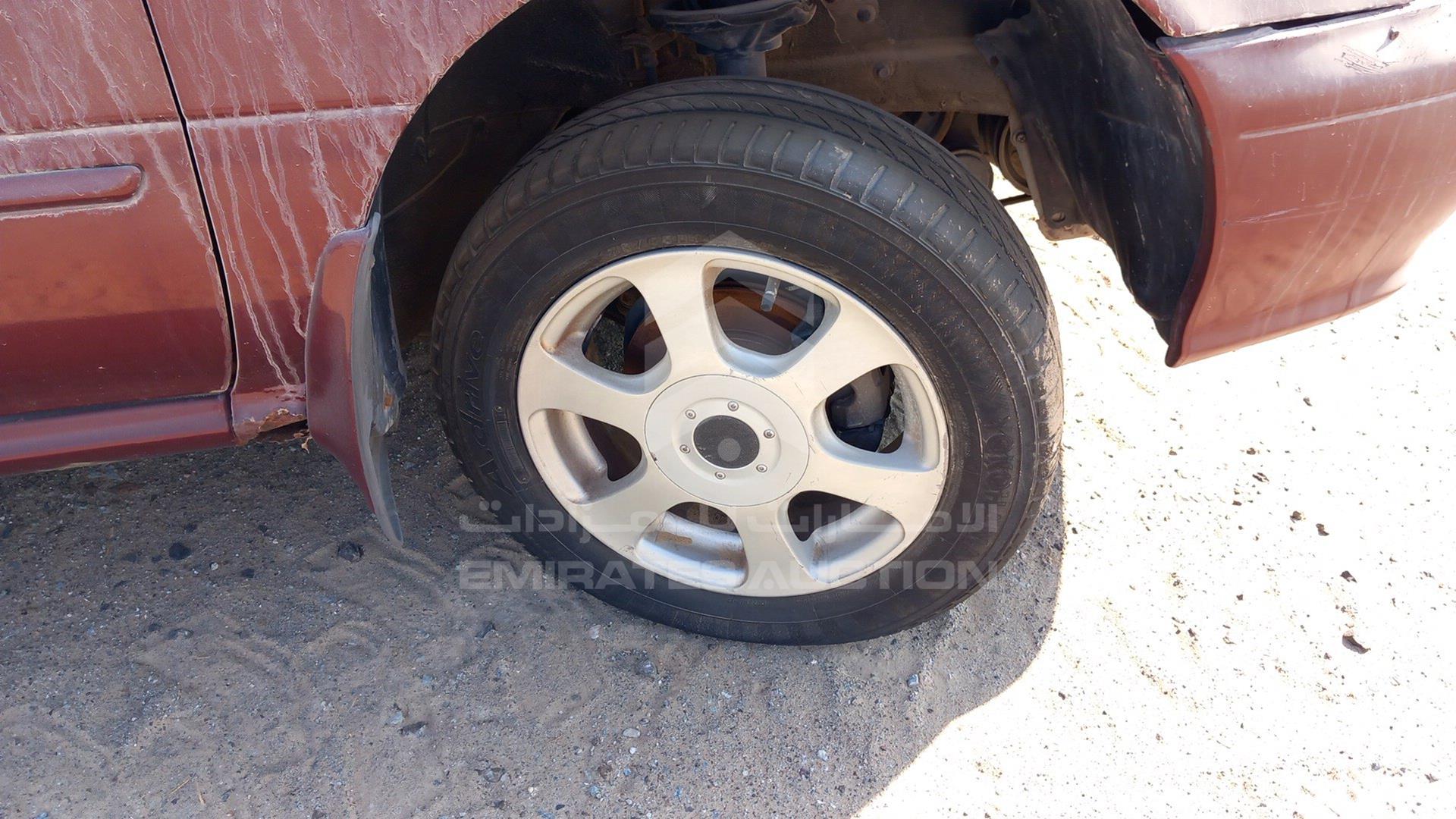2000 NISSAN SUNNY VIN: JN1DB41S1YW002435