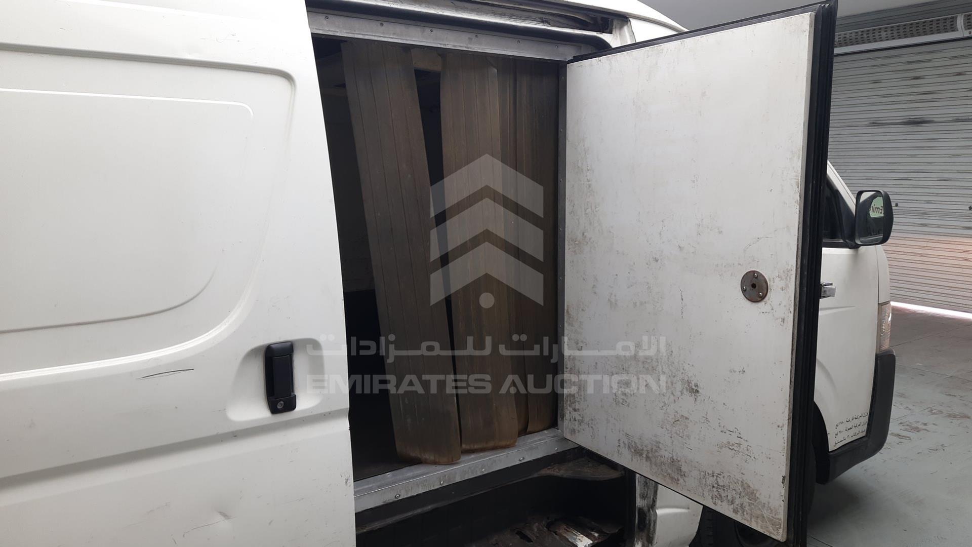 2015 TOYOTA HIACE VIN: JTFPX22P3F0057096