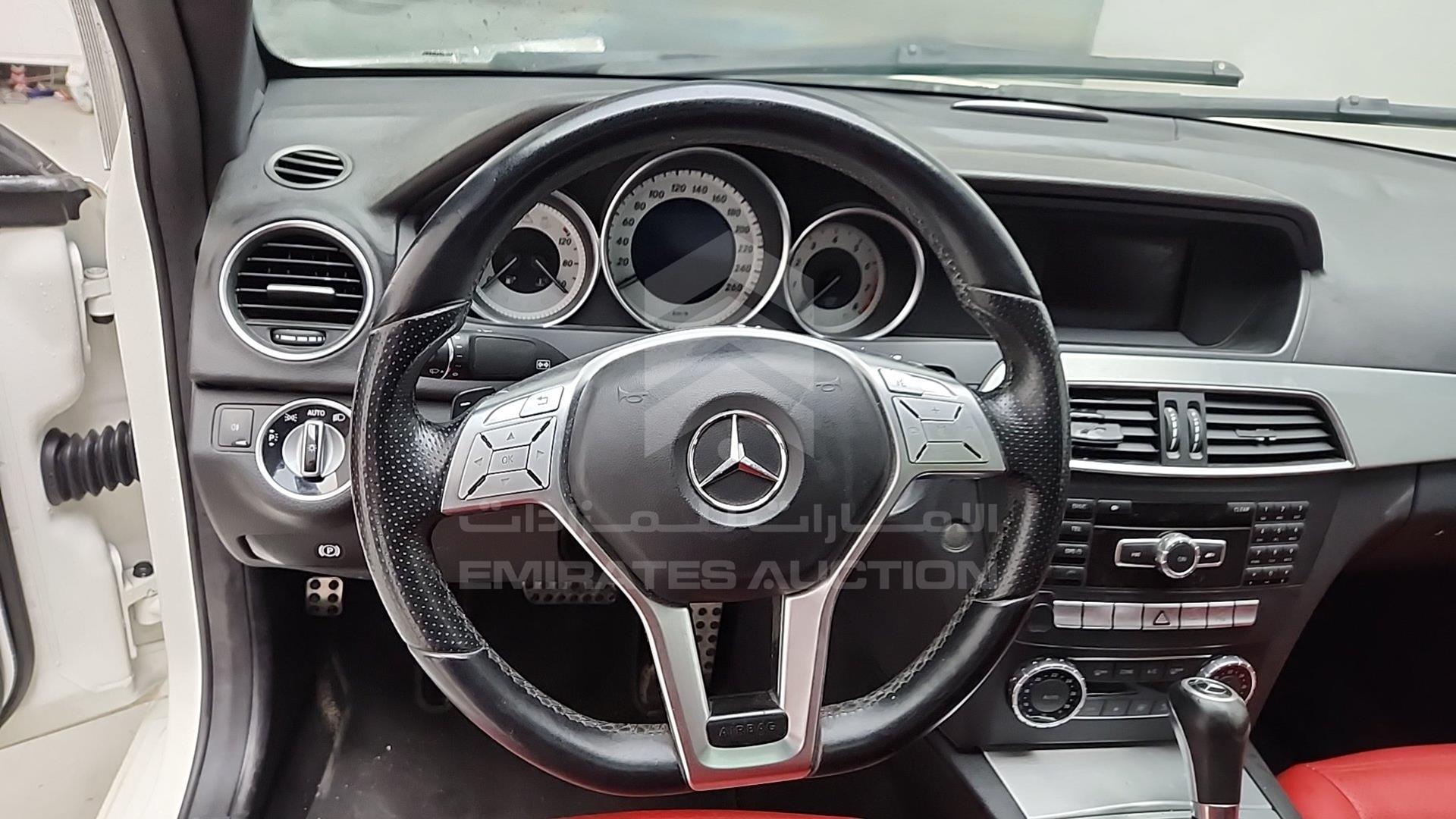 2013 MERCEDES 250 C VIN: WDDGJ4HB9DG063531