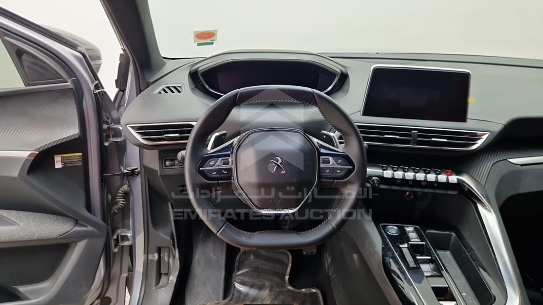 2025 Peugeot 3008 — Steering & Mounted Controls — Photo 14