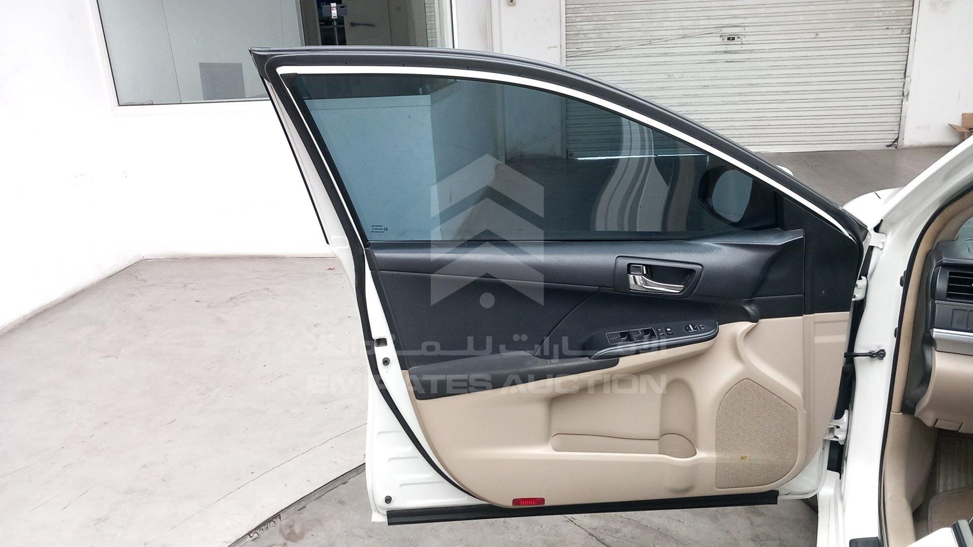 2015 TOYOTA CAMRY VIN: 6T1BF9FK9FX575539