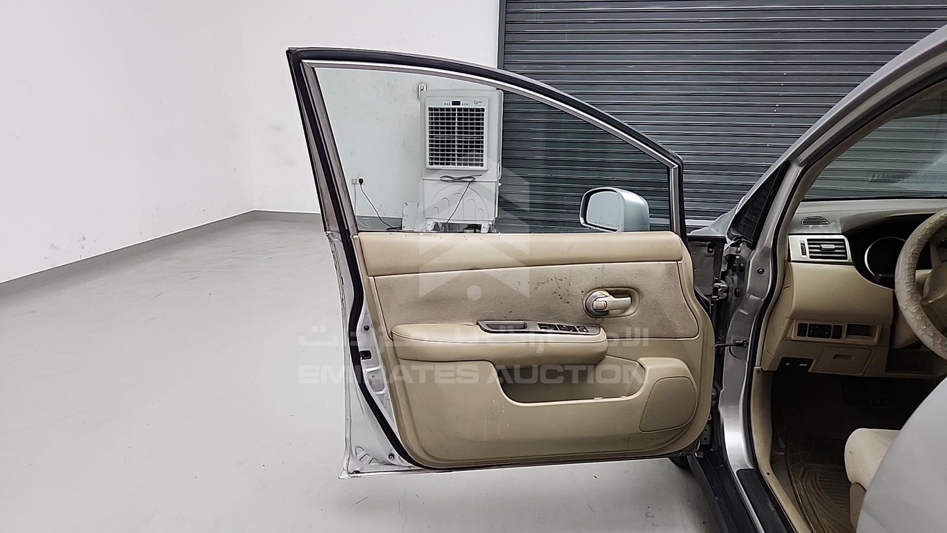 2008 NISSAN TIIDA VIN: JN1CC13C68T012702