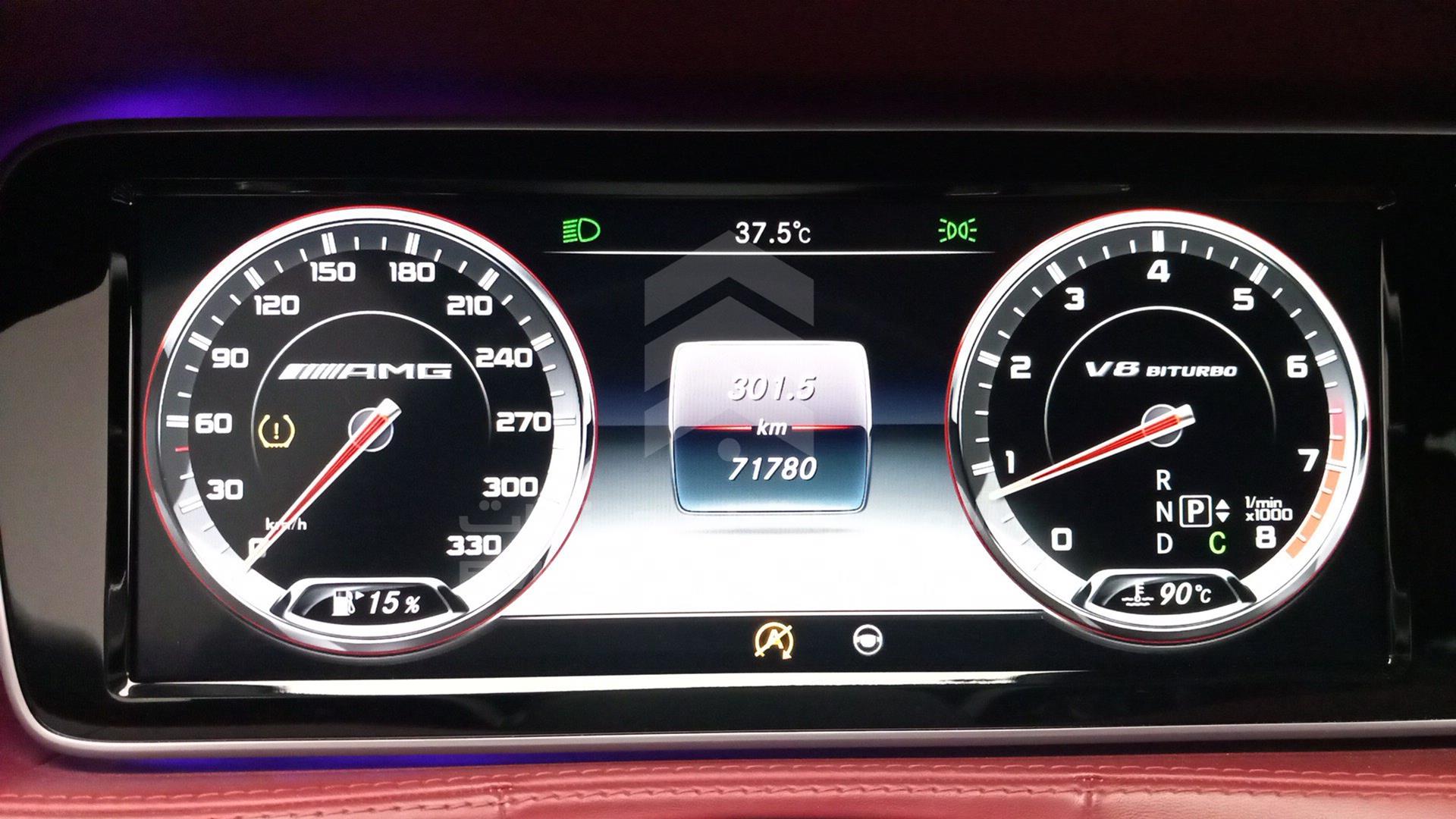 2016 MERCEDES S 63 VIN: WDDUG7JB6GA246373