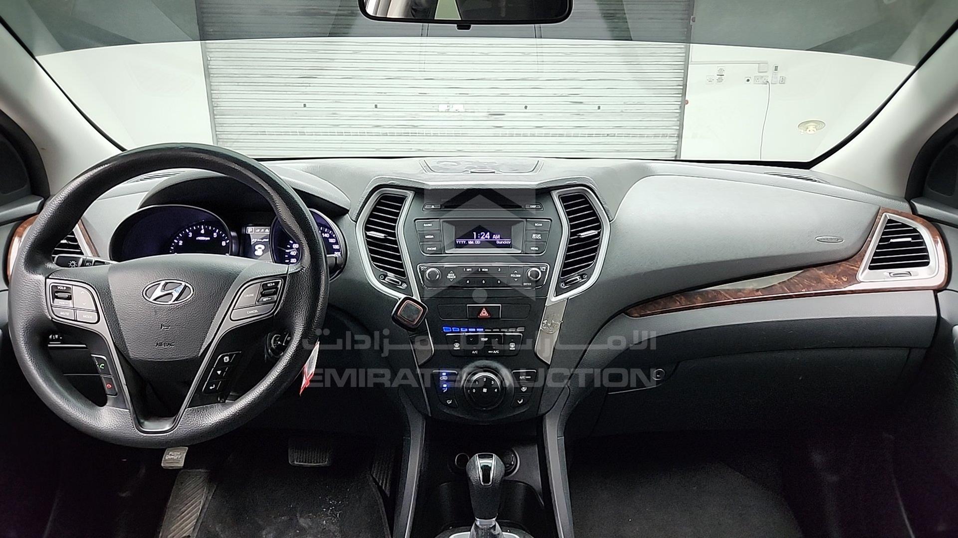 2017 HYUNDAI SANTA FE VIN: KMHST81CXHU647299