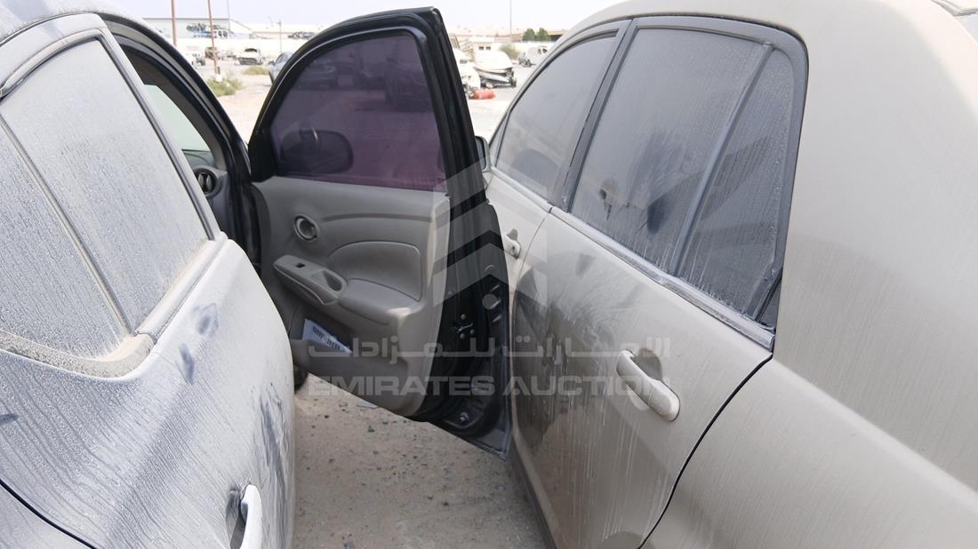 نيسان صني 2023 — الباب الأمامي الأيمن — صورة 27