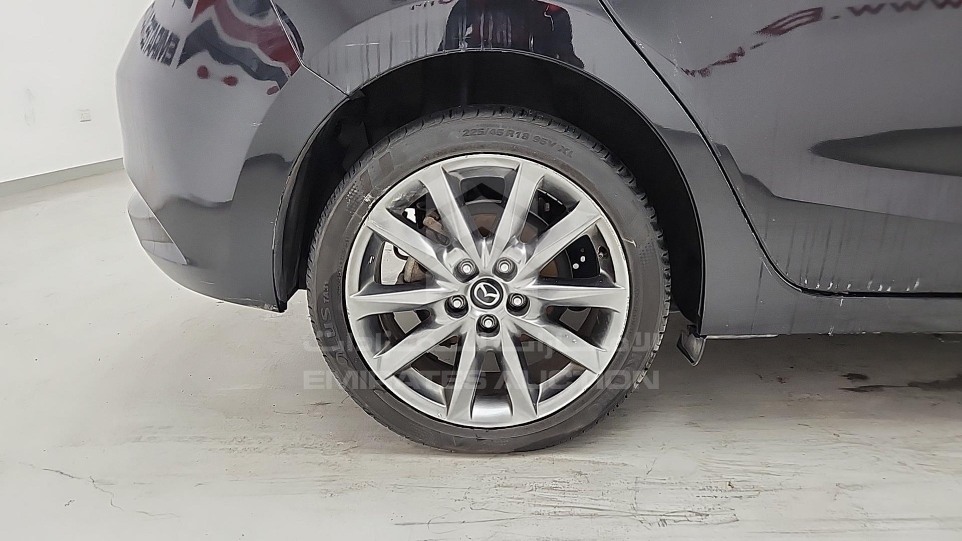 2018 MAZDA 3 VIN: JM1BN1M3XJ1159320