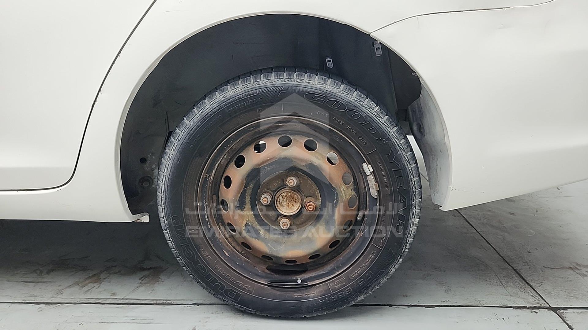 2008 TOYOTA YARIS VIN: JTDBW923681093552