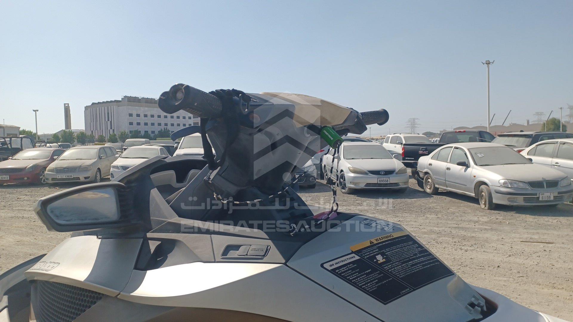 2009 JET SKI + TROLLEY SEA DOO VIN: CA-YDV51609E909