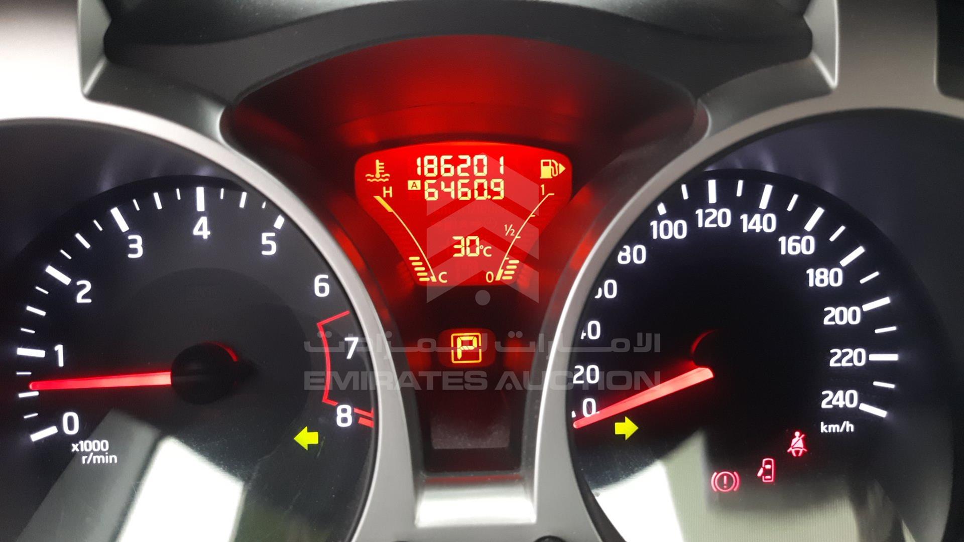 2015 NISSAN JUKE VIN: JN1BF5MDXFT311110