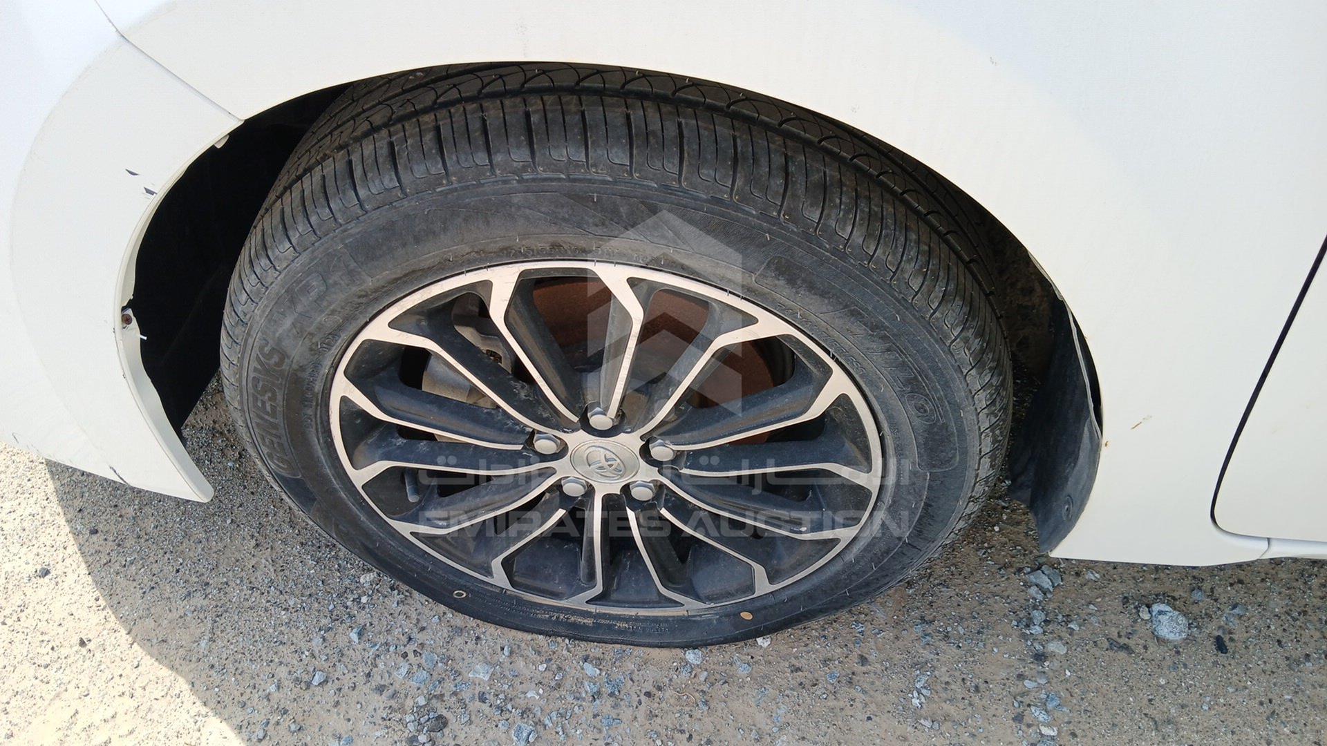 2016 TOYOTA COROLLA VIN: 5YFBURHE5GP564972