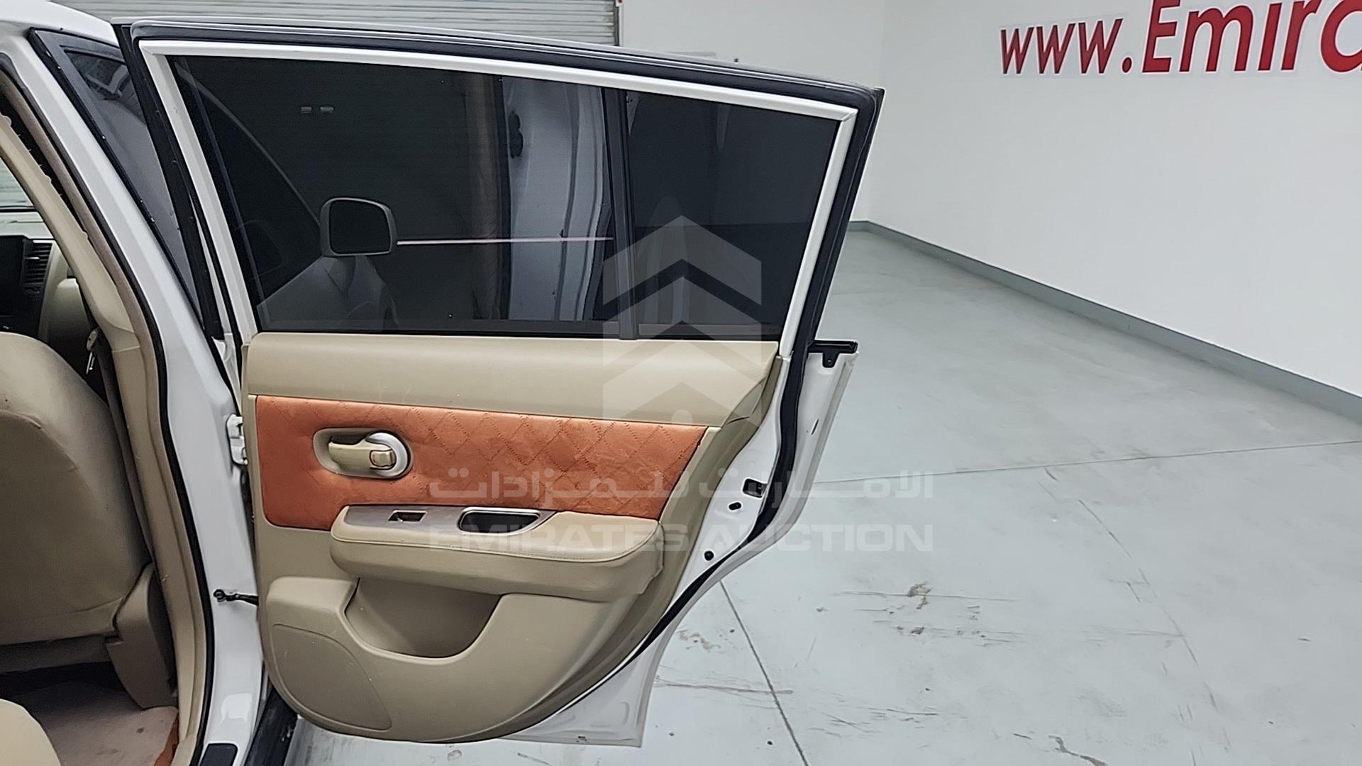 2011 NISSAN TIIDA VIN: 3N1BC1C68BL351706