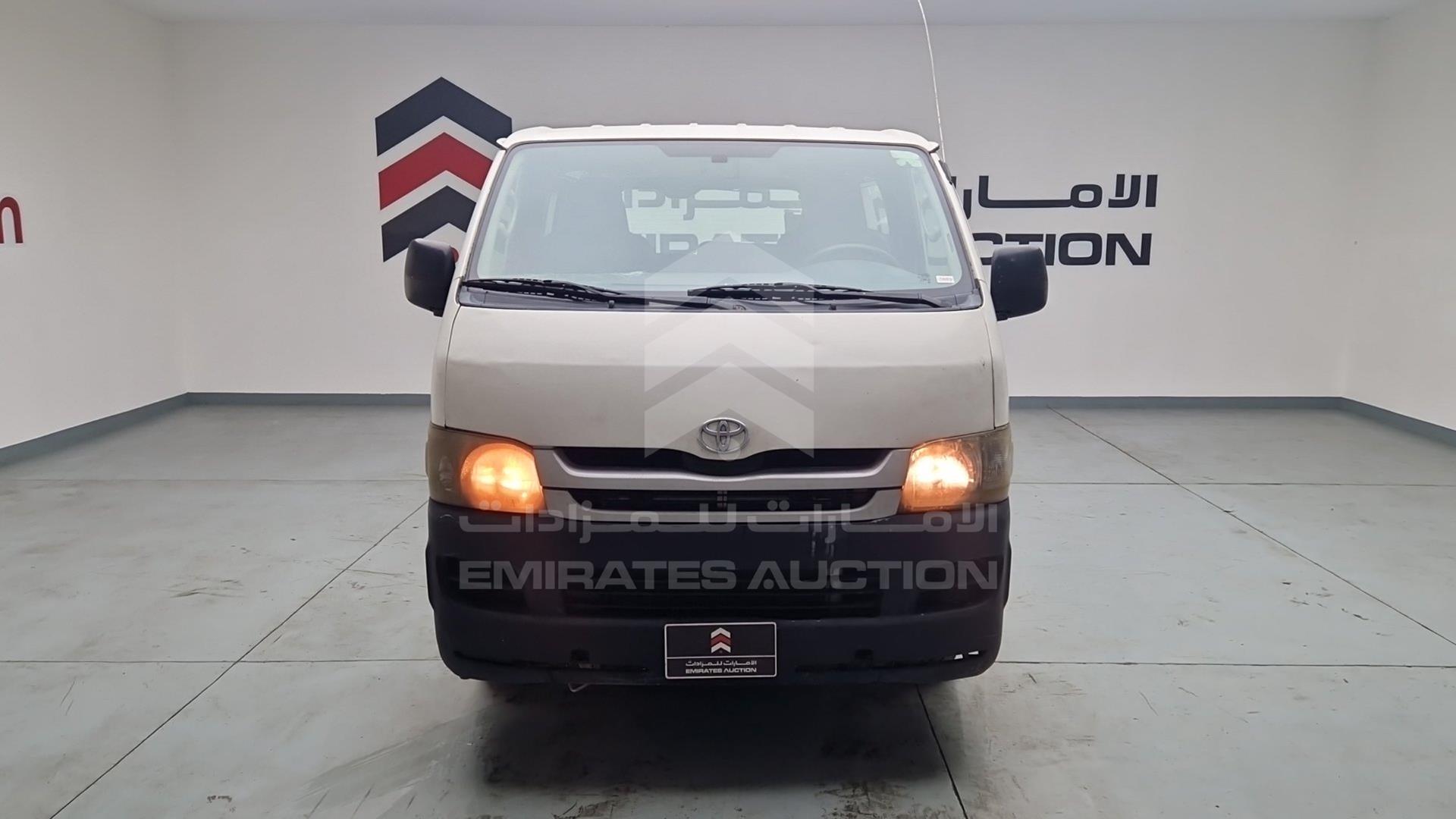 2009 TOYOTA HIACE VIN: JTGJX02P590021694