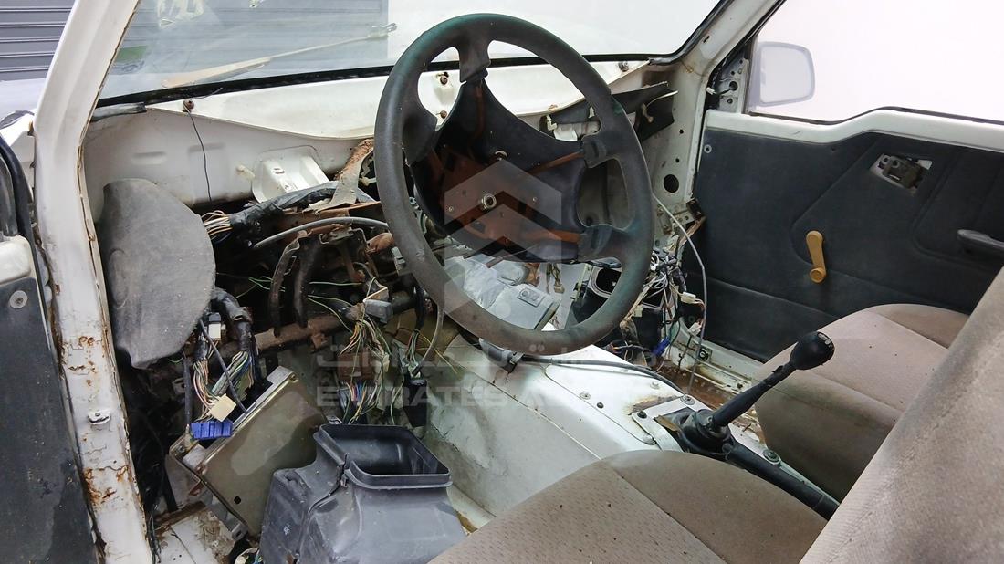 1990 Suzuki Vitara — Front Left Driver Dashboard View — Photo 12