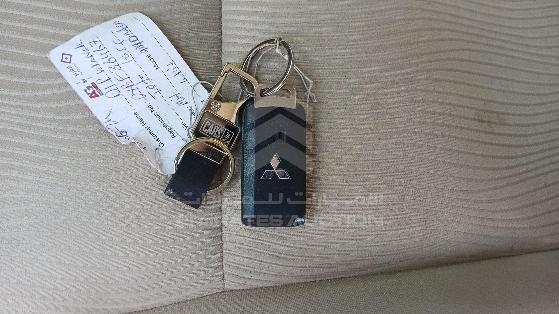 2019 MITSUBISHI MONTERO VIN: MMEMC71X7KH011480