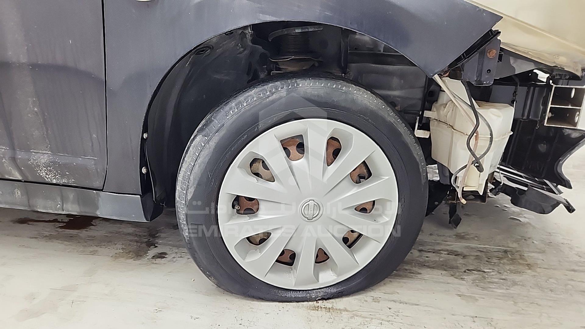 2009 NISSAN TIIDA VIN: JN1CC13C19T025925