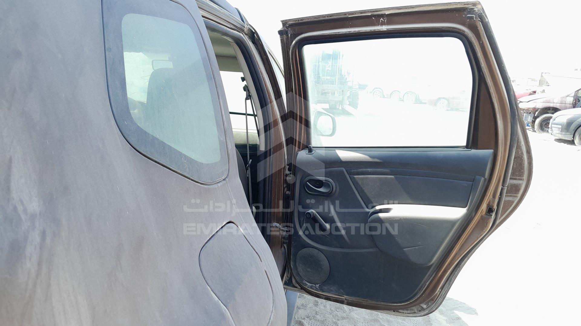 2015 RENAULT DUSTER VIN: VF1HSRCA9FA515361