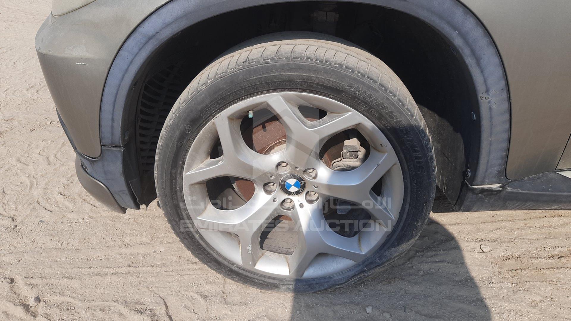 2009 BMW X5 VIN: WBAFE81029L095307