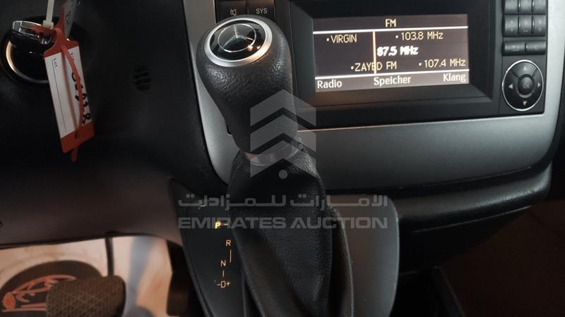 WD4WA5A68F3900228 Auction: EmiratesAuction Lot: 439175 WD4WA5A68F3900228 Mercedes Viano 2015 BLACK Photo 18