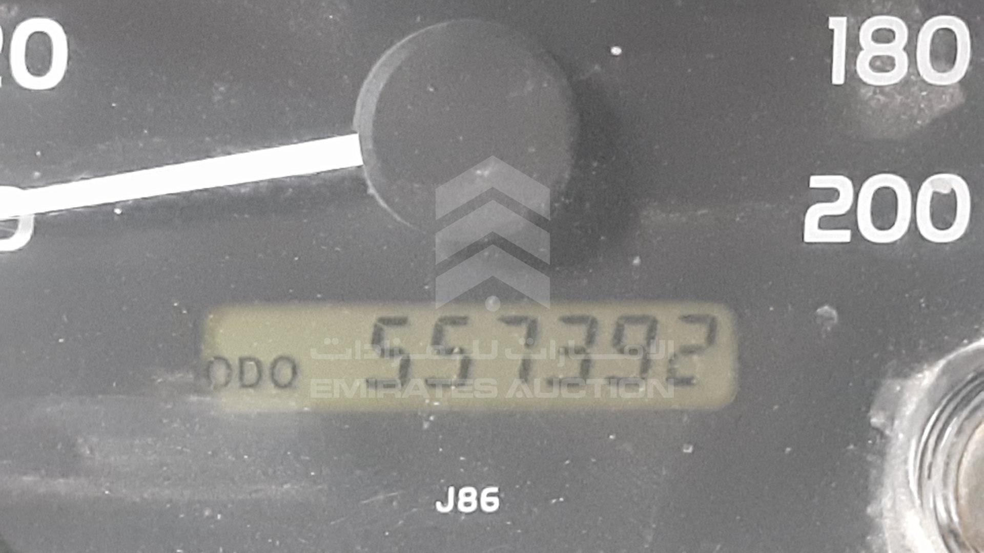 2013 TOYOTA LAND CRUISER VIN: JTFBU71J3D4702655