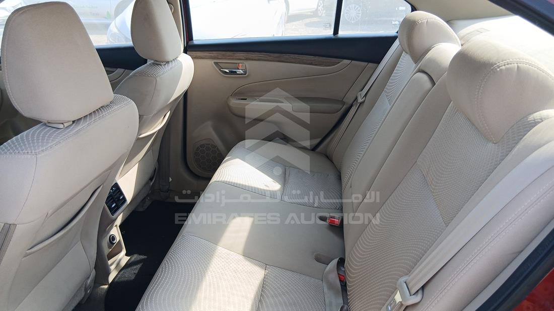 سوزوكي سياز 2023 — زاوية الراكب الخلفي اليسرى — صورة 20