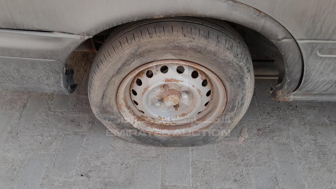 1999 Nissan Sunny — Rear Right Tyre — Photo 30