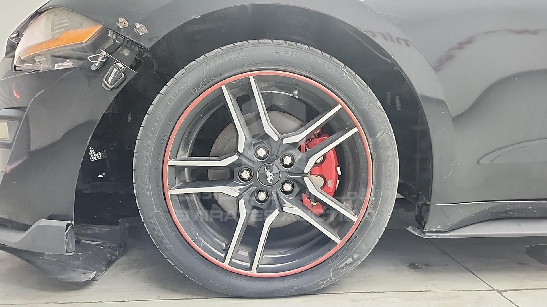 2018 FORD MUSTANG GT VIN: 1FATP8UH6J5157131