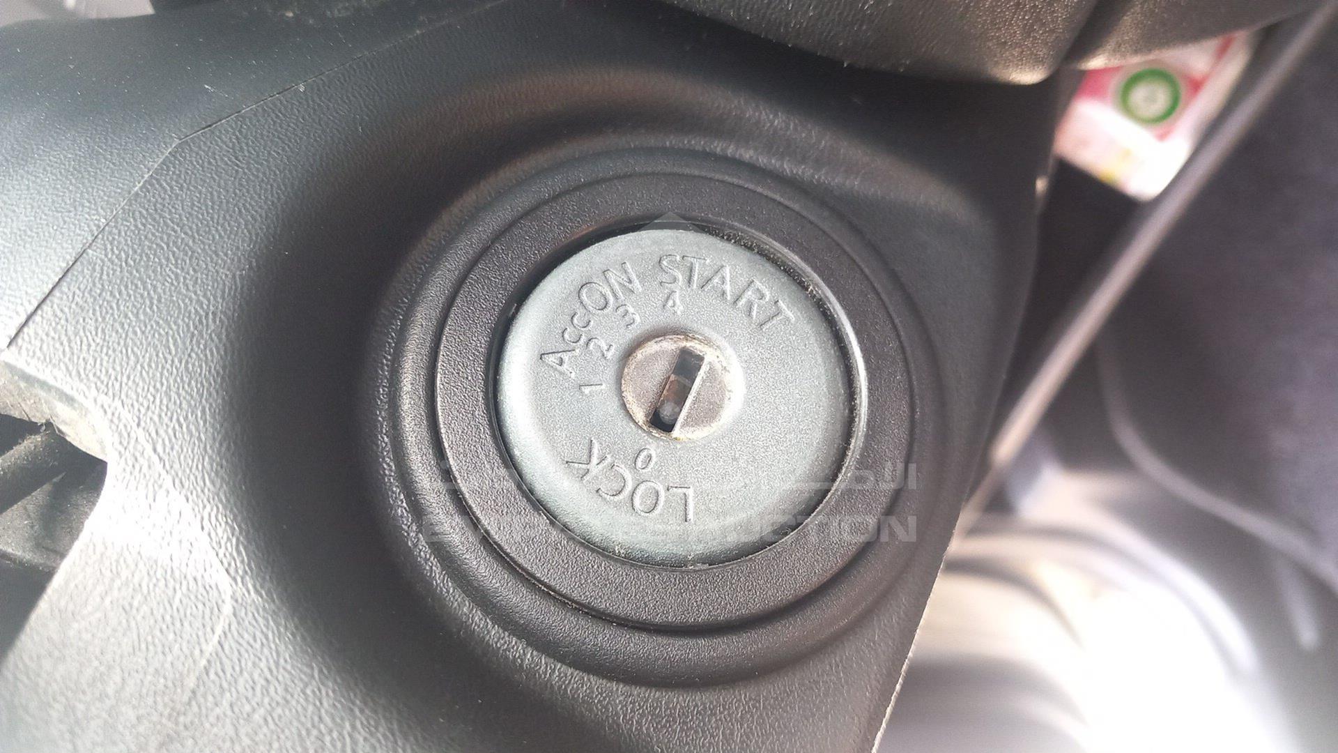 2004 NISSAN SUNNY VIN: JN1EN61C94W016013