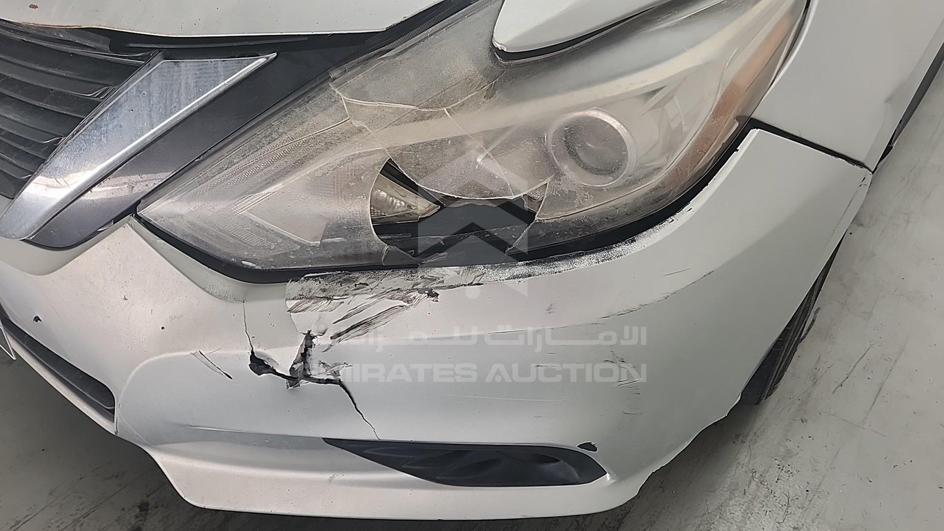 2017 NISSAN ALTIMA VIN: 1N4AL3AP4HC234120
