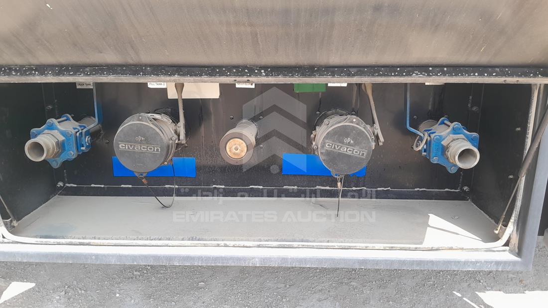 Trailer Box — Engine Bay — Photo 13