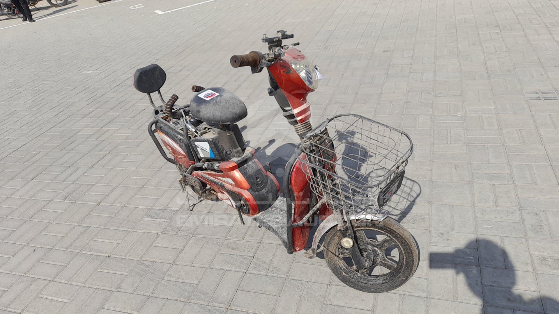 0 ELECTRIC SCOOTER --- VIN: 48V350W2310800489