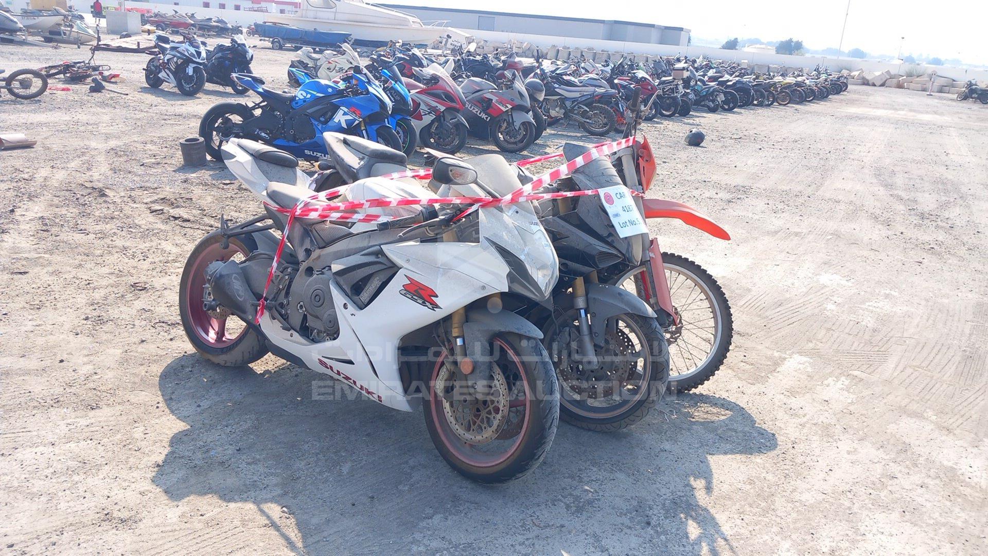 0 UNDEFINED 3 MOTORBIKES VIN: KM4MJ51E361100678