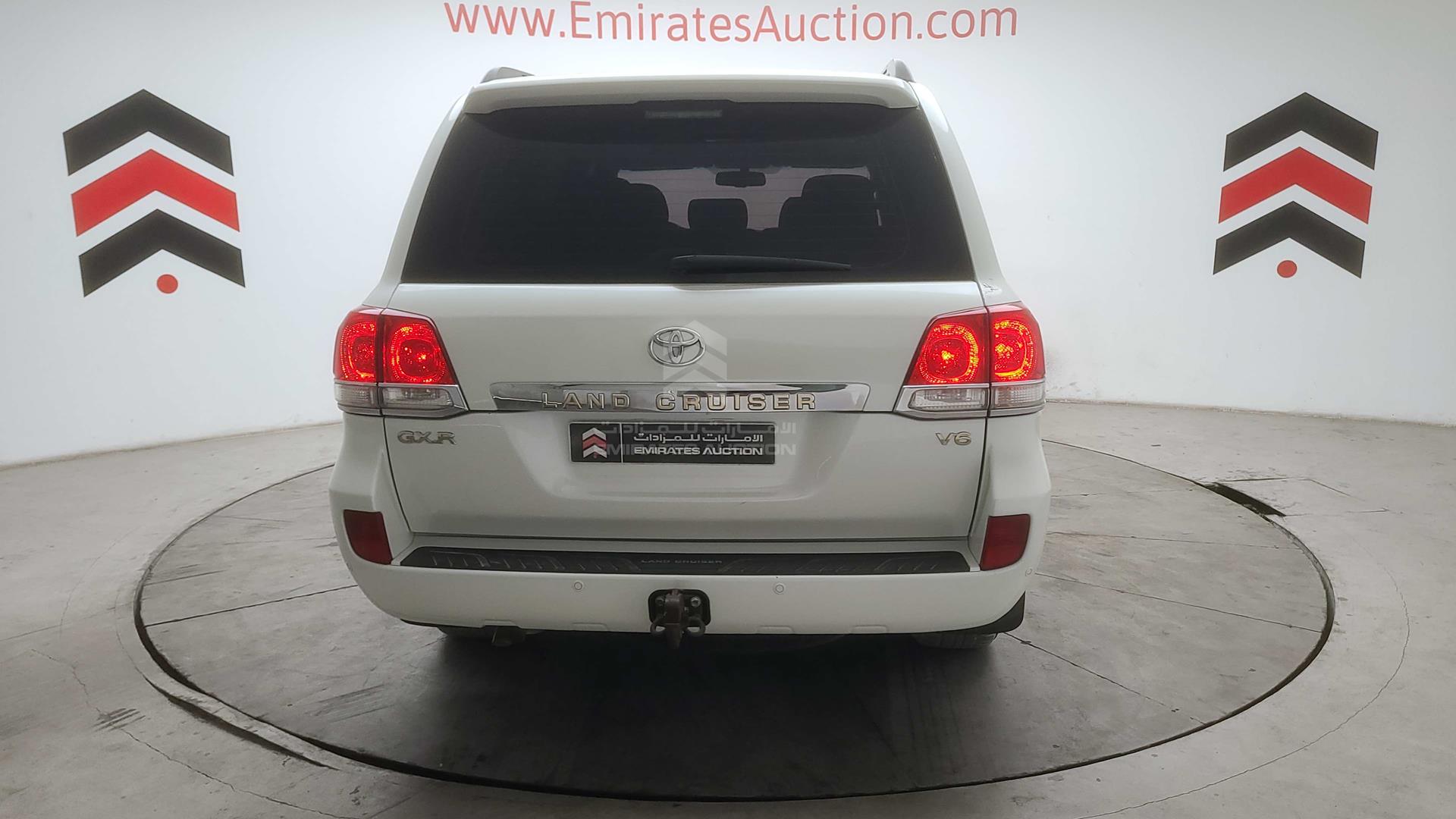 2009 TOYOTA LAND CRUISER VIN: JTMHU09J695010180
