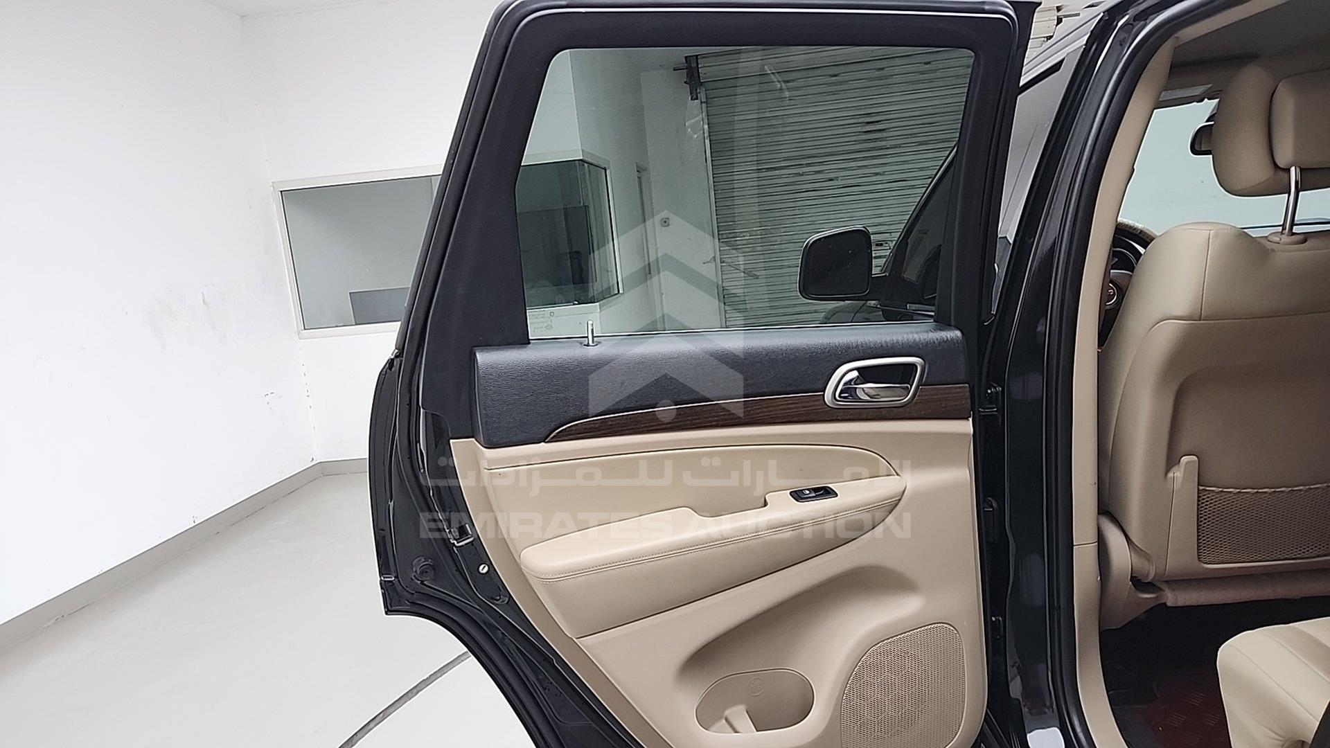 2015 JEEP CHEROKEE VIN: 1C4RJEAG5FC700472