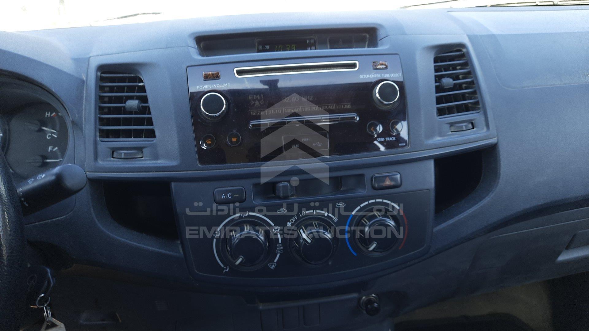 MR0FR22G8F0794777 - 2015 Toyota Hilux - #378999