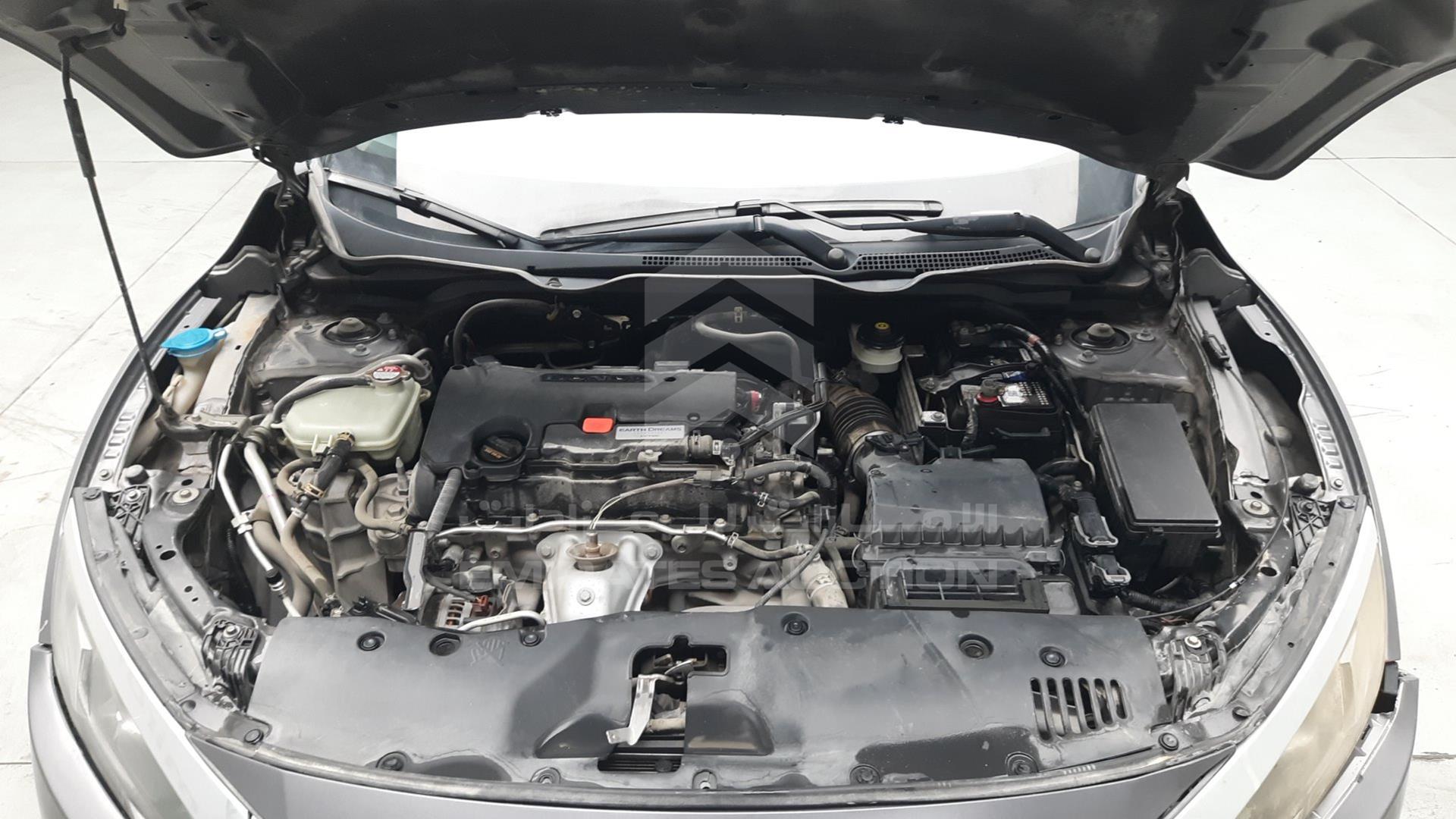 2018 HONDA CIVIC VIN: 19XFC2F54JE204907