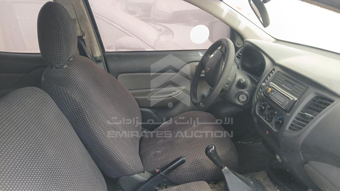 2016 Mitsubishi L 200 — Front Left Driver Seat View — Photo 12